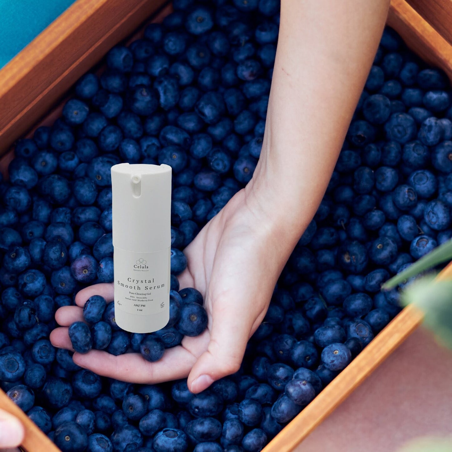 Crystal Smooth Serum Sample Limit One Per Order